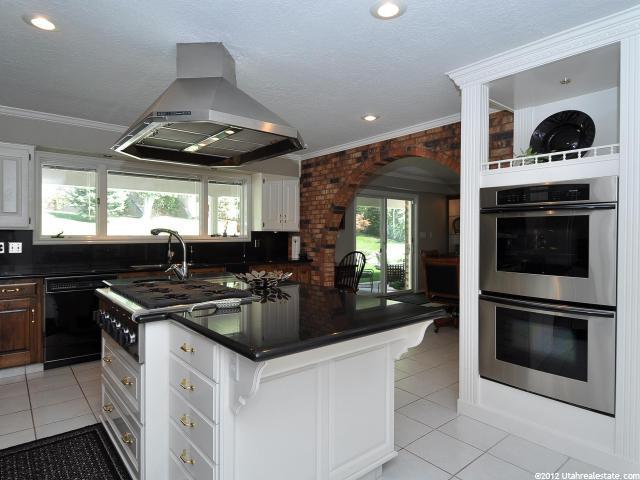 2630 E Summerwood Dr N, Layton, UT 84040 — photo 7
