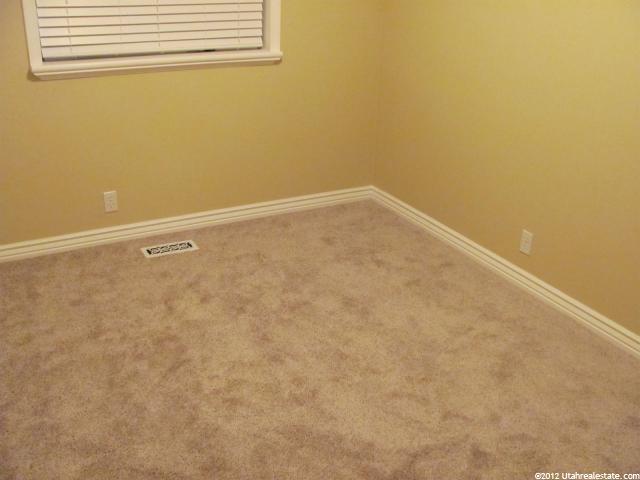 319 E Sego Lily Dr, Sandy, UT 84070 — photo 9