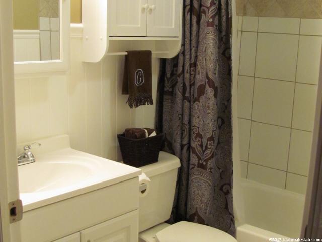 319 E Sego Lily Dr, Sandy, UT 84070 — photo 10