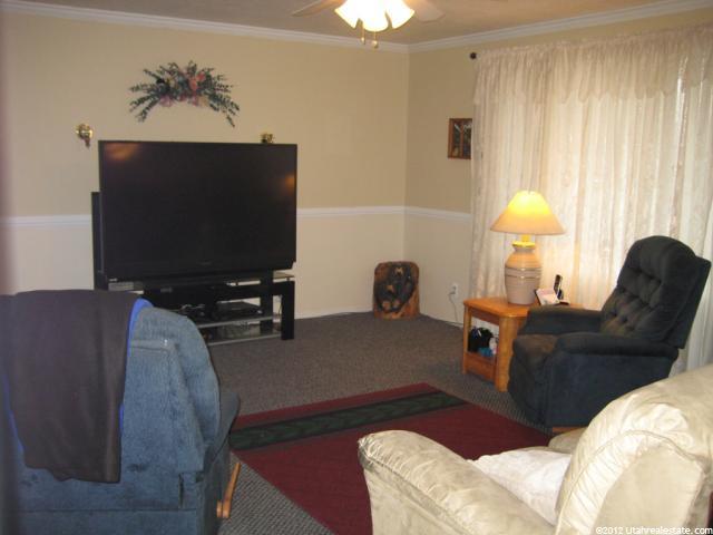 2198 W 2600 N, Farr West, UT 84404 — photo 6