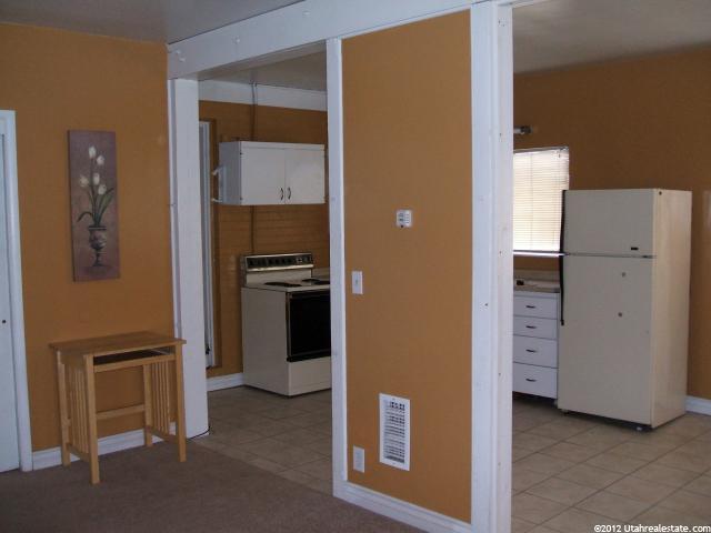 1418 N 900 E, Provo, UT 84604 — photo 8