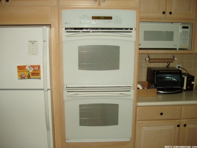 589 E 2150 S, Bountiful, UT 84010 — photo 2