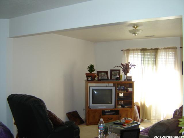 1675 S Canyonwoods Dr E #3, Ogden, UT 84404 — photo 2