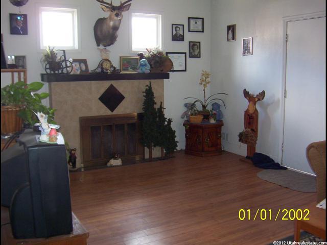 442 E Harrop St S, Ogden, UT 84404 — photo 2