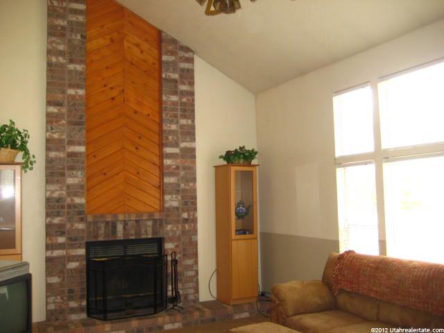 10167 S 2460 E, Sandy, UT 84092 — photo 7