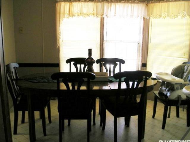 257 E Jordan View Dr, Sandy, UT 84070 — photo 4