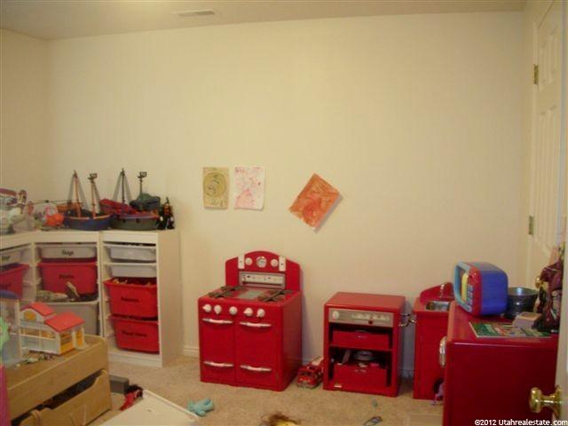 245 W 300 N, Hyde Park, UT 84318 — photo 11