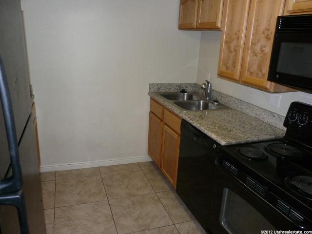 5760 S 900 E #2B, Murray, UT 84121 — photo 3