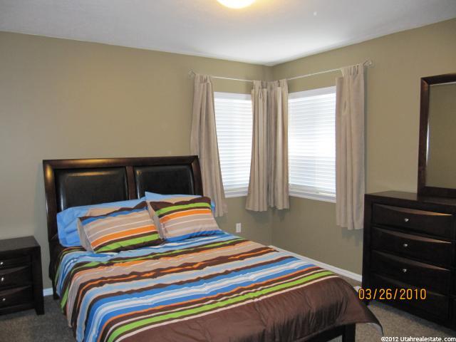 942 E Curlew Cir, Draper, UT 84020 — photo 11