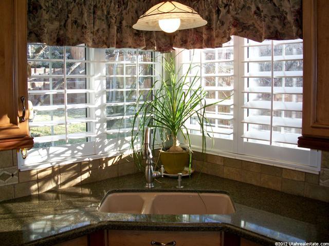 1527 E 2525 N, North Ogden, UT 84414 — photo 7