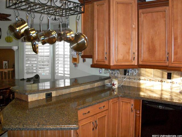 1527 E 2525 N, North Ogden, UT 84414 — photo 8