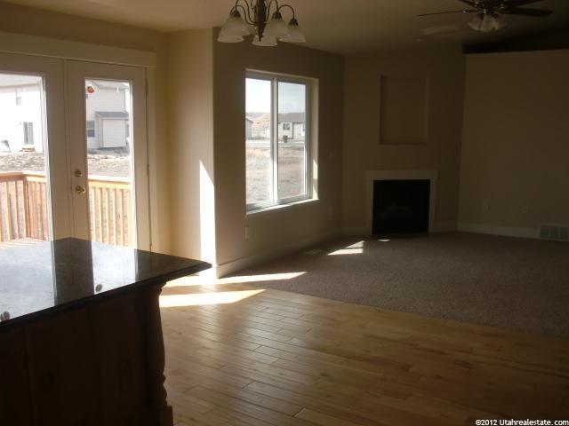 76 E 1700 S, Roosevelt, UT 84066 — photo 10