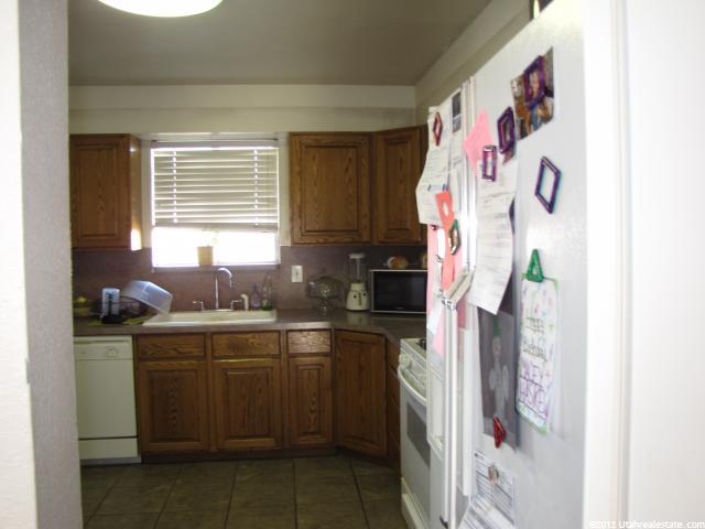 2075 N 800 W, West Bountiful, UT 84087 — photo 3