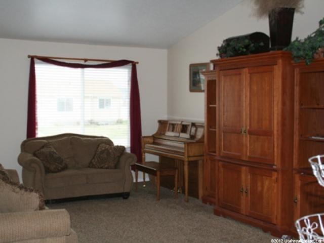 2221 N 900 W, Layton, UT 84041 — photo 2
