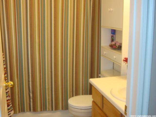 1082 N 2575 W, Layton, UT 84041 — photo 11