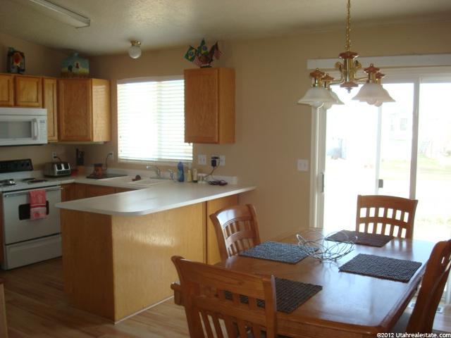 1082 N 2575 W, Layton, UT 84041 — photo 5