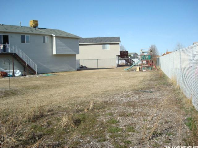 1082 N 2575 W, Layton, UT 84041 — photo 6