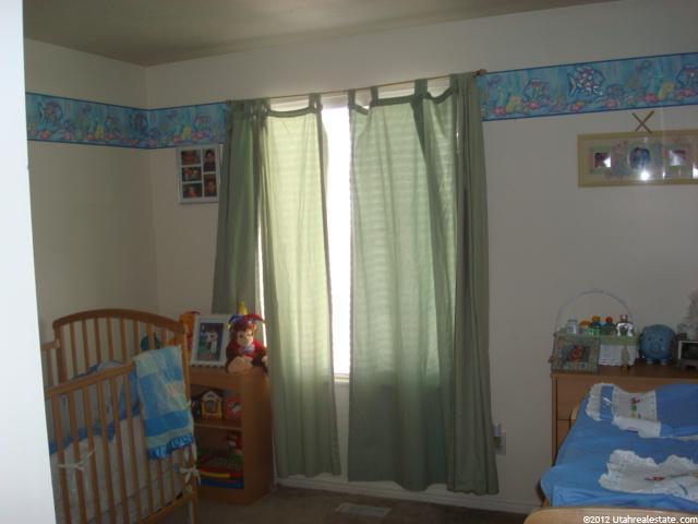 1082 N 2575 W, Layton, UT 84041 — photo 9