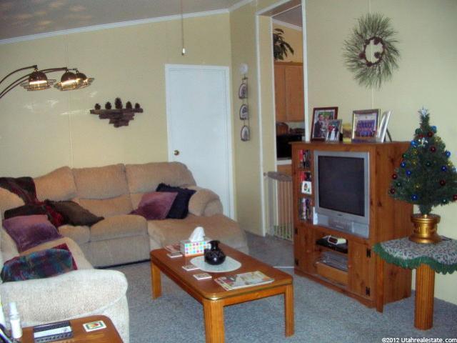 636 S Maple Dr, Garden City, UT 84028 — photo 2