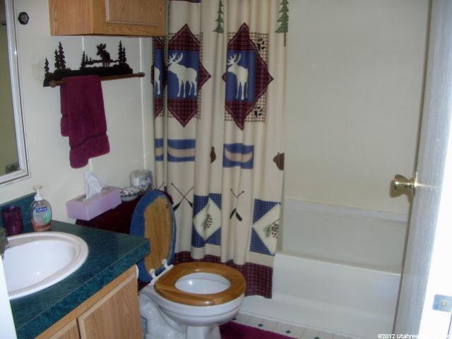 636 S Maple Dr, Garden City, UT 84028 — photo 9
