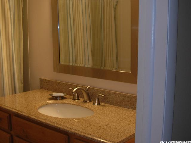 282 E 230 S, Orem, UT 84097 — photo 3