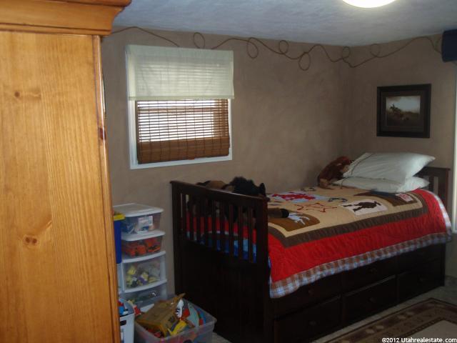 5115 S 3150 E, Vernal, UT 84078 — photo 11