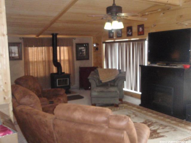 5115 S 3150 E, Vernal, UT 84078 — photo 3