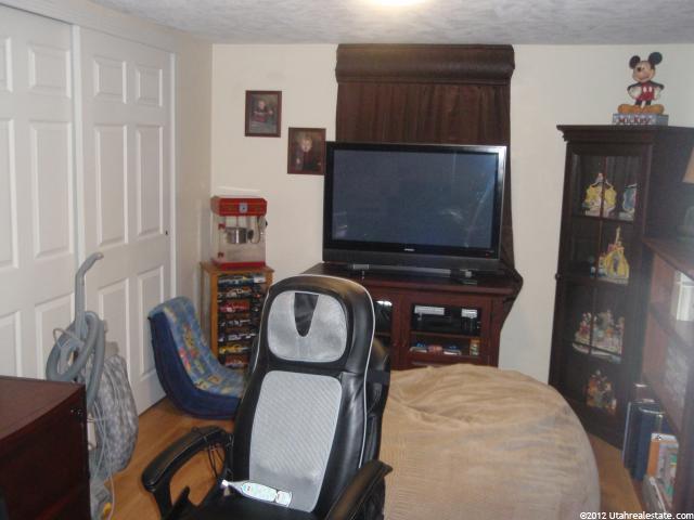 5115 S 3150 E, Vernal, UT 84078 — photo 10