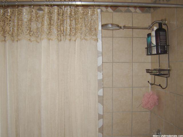 315 E 100 N, Wellsville, UT 84339 — photo 11