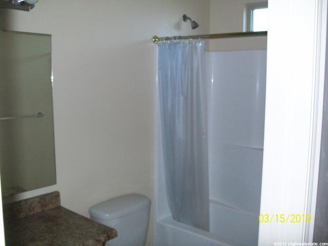77 E 600 N, Vernal, UT 84078 — photo 4