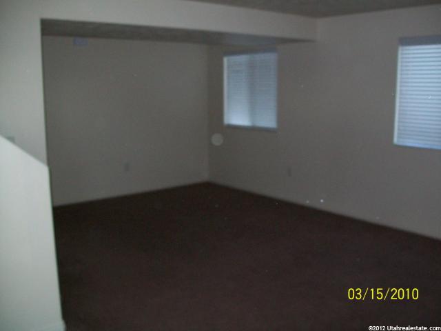 77 E 600 N, Vernal, UT 84078 — photo 6