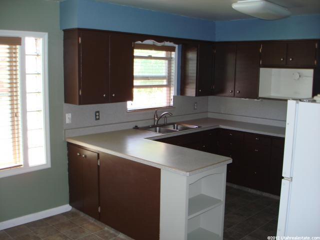 385 E 700 S, River Heights, UT 84321 — photo 3