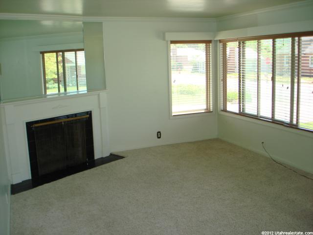 385 E 700 S, River Heights, UT 84321 — photo 4