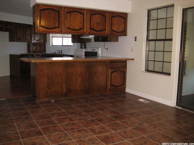 7898 S 2175 E, South Weber, UT 84405 — photo 6