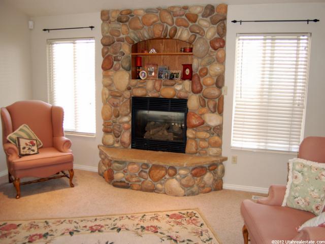 210 E Centennial Cv, Lehi, UT 84043 — photo 3
