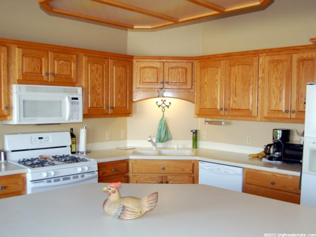 210 E Centennial Cv, Lehi, UT 84043 — photo 4