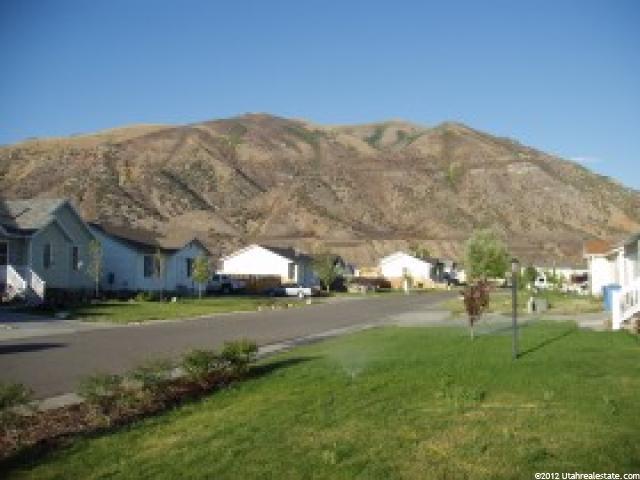 155 S Wapiti Loop E, Hyrum, UT 84319 — photo 2