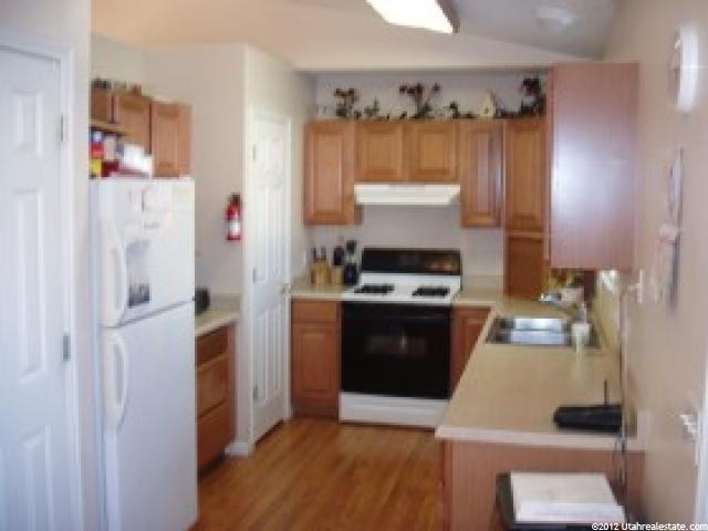 155 S Wapiti Loop E, Hyrum, UT 84319 — photo 3