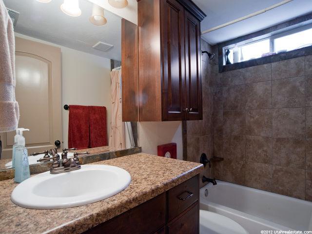 8855 S 90 E, Sandy, UT 84070 — photo 12
