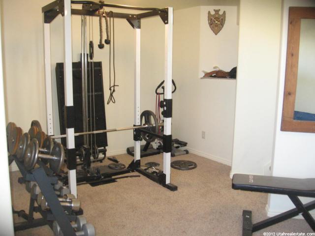 2911 W 2175 N, Clinton, UT 84015 — photo 6