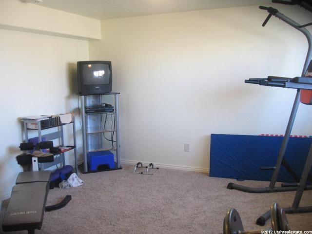 2911 W 2175 N, Clinton, UT 84015 — photo 7