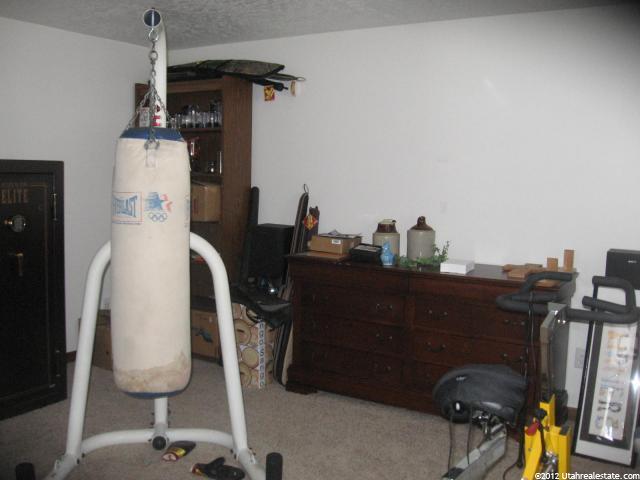 2911 W 2175 N, Clinton, UT 84015 — photo 8