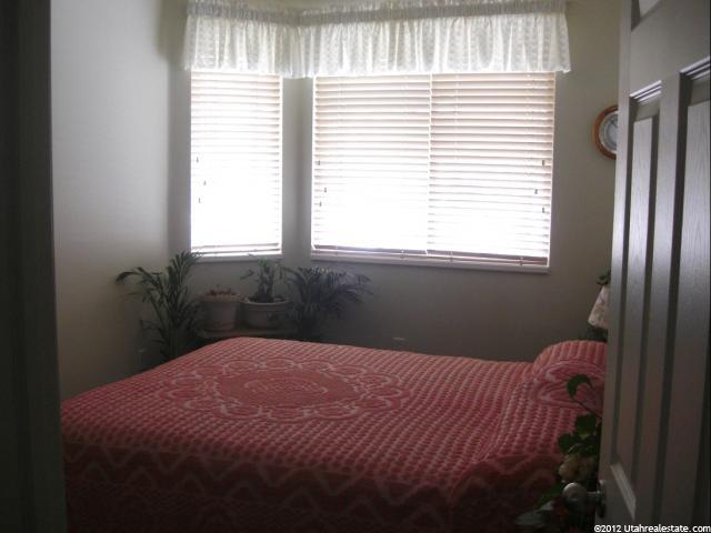 282 N Caleb Dr, North Salt Lake, UT 84054 — photo 10