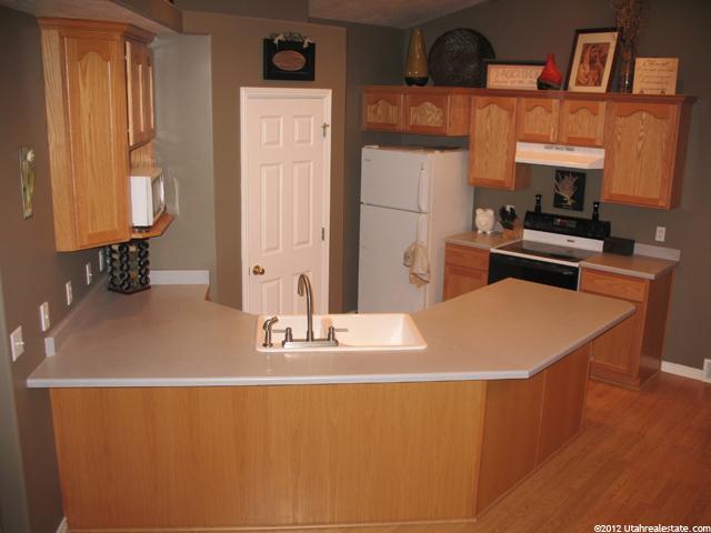3168 N 450 E, North Ogden, UT 84414 — photo 2