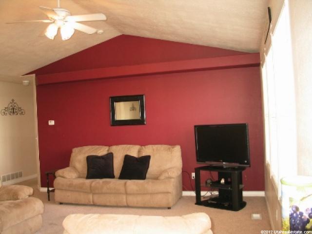 143 N 975 W, Layton, UT 84041 — photo 2