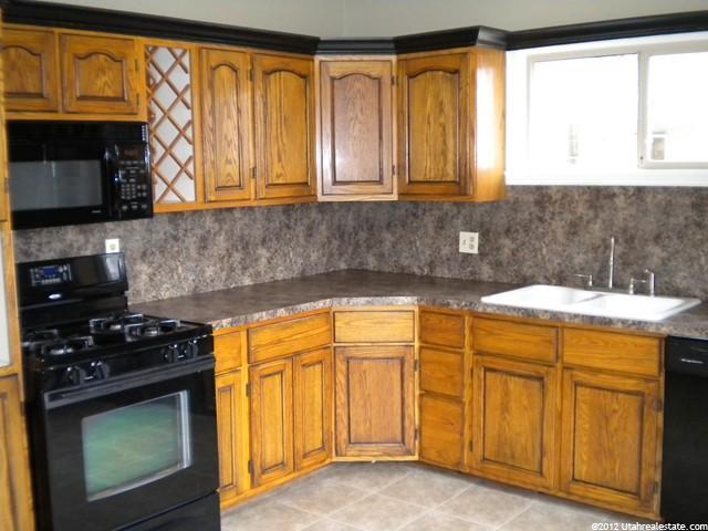507 Canyon Rd, Ogden, UT 84404 — photo 2