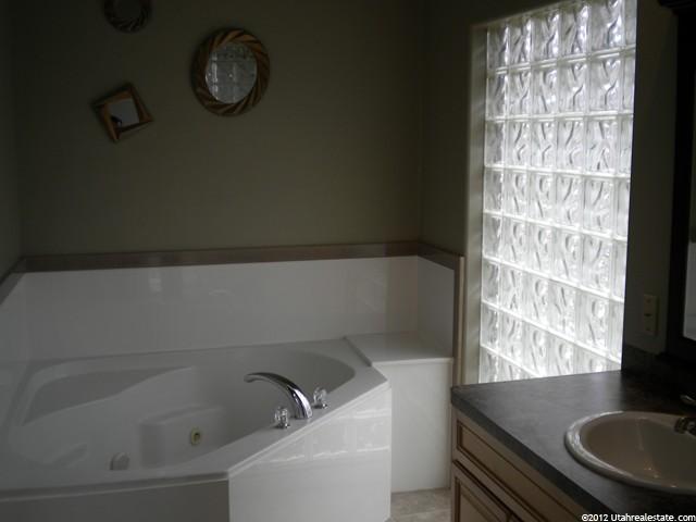 507 Canyon Rd, Ogden, UT 84404 — photo 12