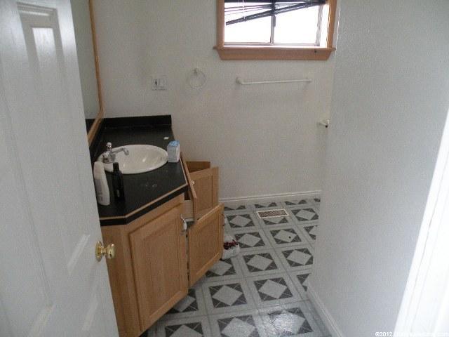 254 N 100 E, Tremonton, UT 84337 — photo 8