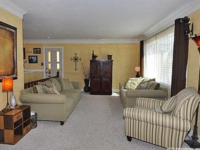 385 E Mountain View Dr S, Sandy, UT 84070 — photo 5