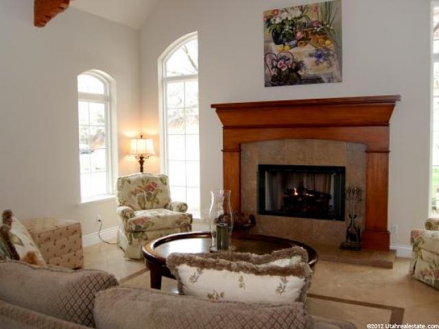 4275 Skyline Dr, Ogden, UT 84403 — photo 4